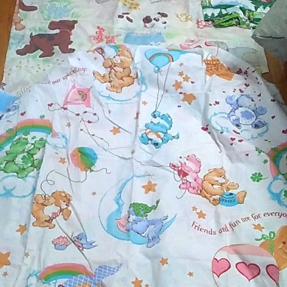 Care Bears Bedding Care Bears 8s Vintage Twin Fitted Flannel Sheet